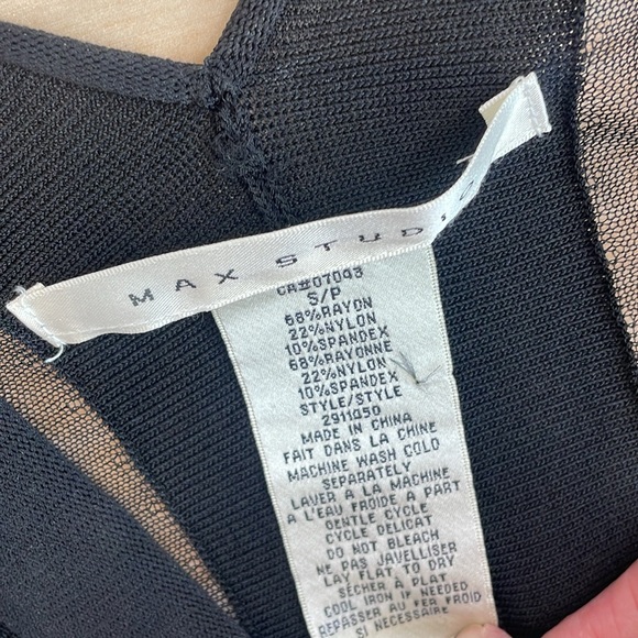 Mint condition black dress, max studio, size small - Picture 3 of 5